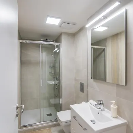 Myflat Coral Beach44 Premium * Шиофок